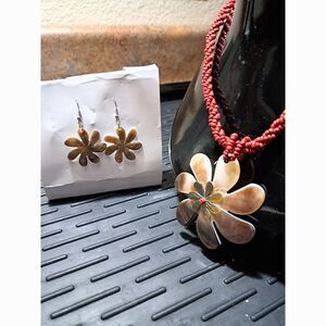 Mother of Pearl Flower Earrings & Pendant with Red Seed Beaded Necklace Set